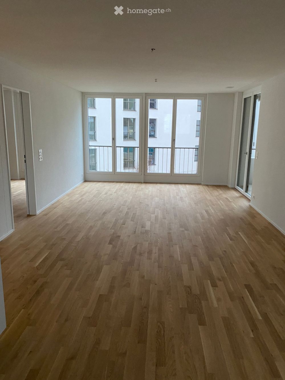 Moderne 3.5-Zimmer-Wohnung in Neuhausen am Rheinfall - Bild 1