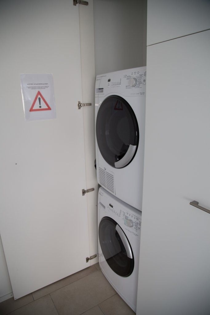 Moderne 3.5-Zimmer-Neubauwohnung an zentraler Lage - Waschturm