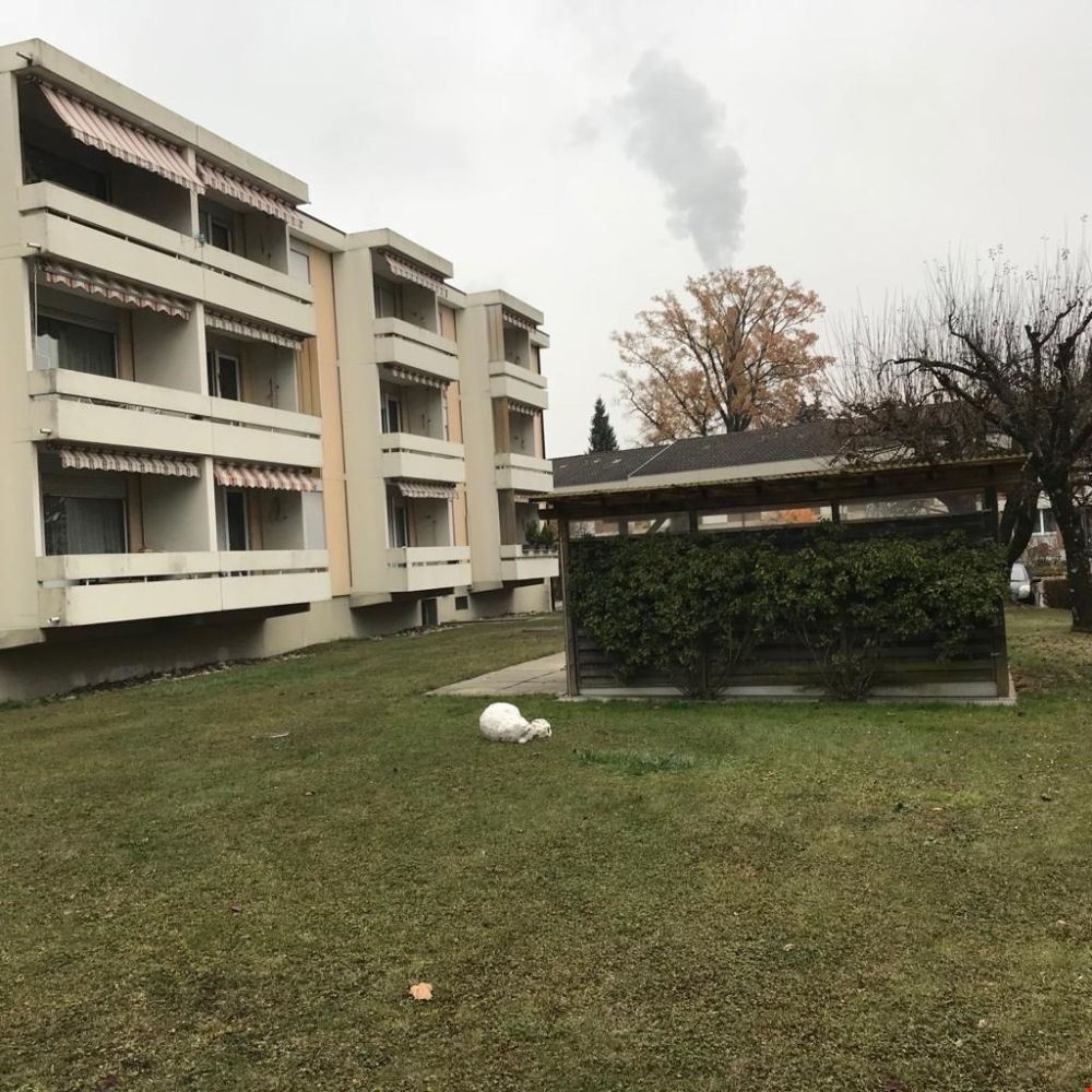 Total sanierte 3.5 Zimmerwohnung an zentraler Lage - Bild 1