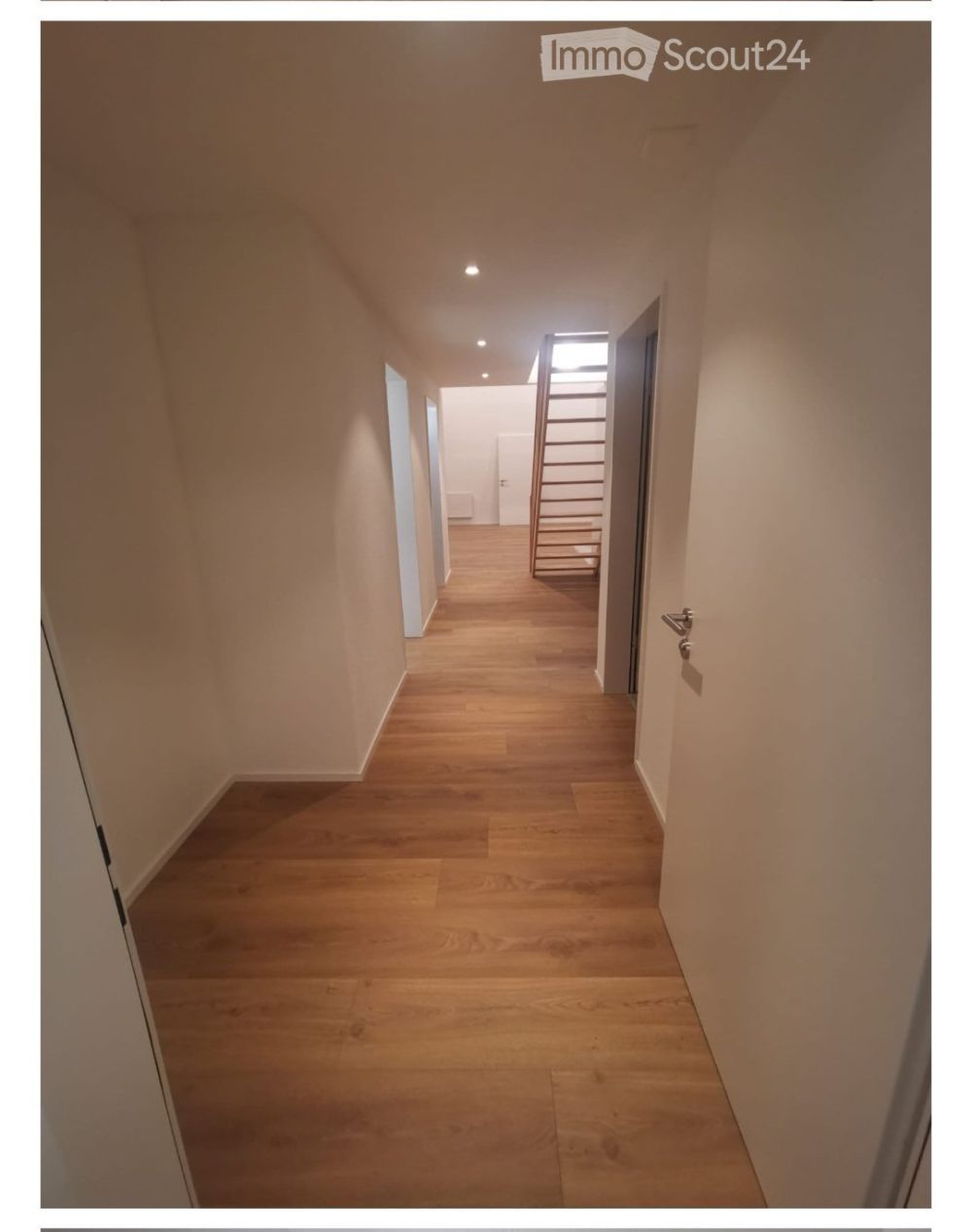 Geräumige 6-Zimmer-Wohnung mit Balkon und schöner Aussicht in Wynau - Bild 7