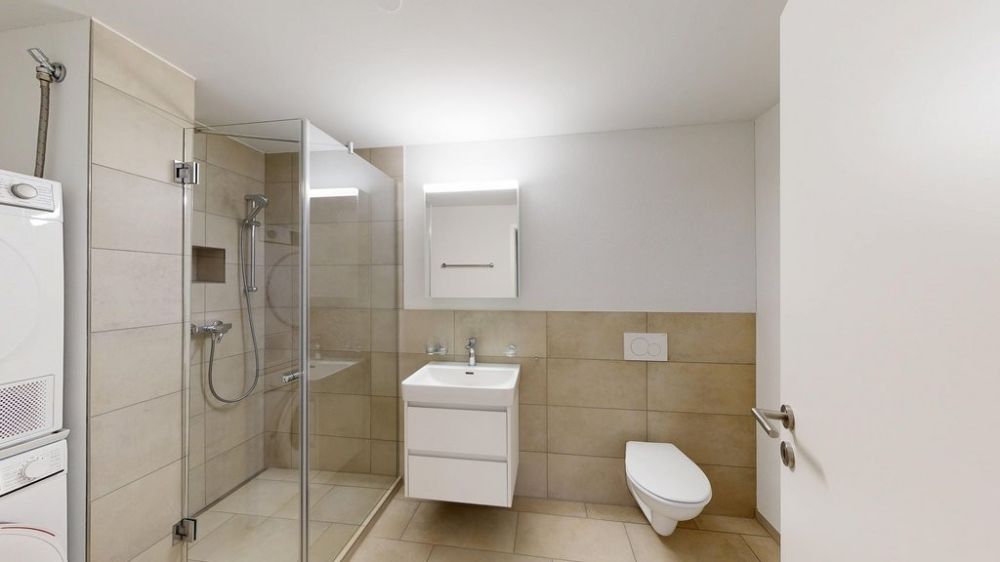 moderne 3.5 Zimmer-Wohnung im Zentrum von Rorschach! - Dusche_WC.jpg