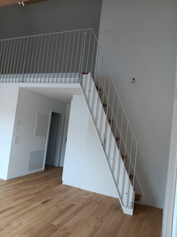 Gemütliche 2.5- Zi- Dachwohnung mit Galerie in der neuen Überbauung "Hübsche Mätteli" an ruhiger und zentraler Lage - Bild 12