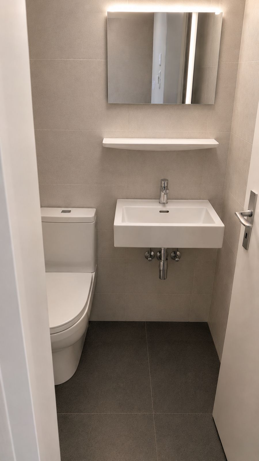 Frisch sanierte 5-Zimmerwohnung im Hochparterre mit Balkon - Bild 8