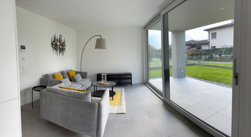 AMMOBILIATO ALTO STANDING - 2.5 locali con grande giardino privato (prima locazione) - Bild 1