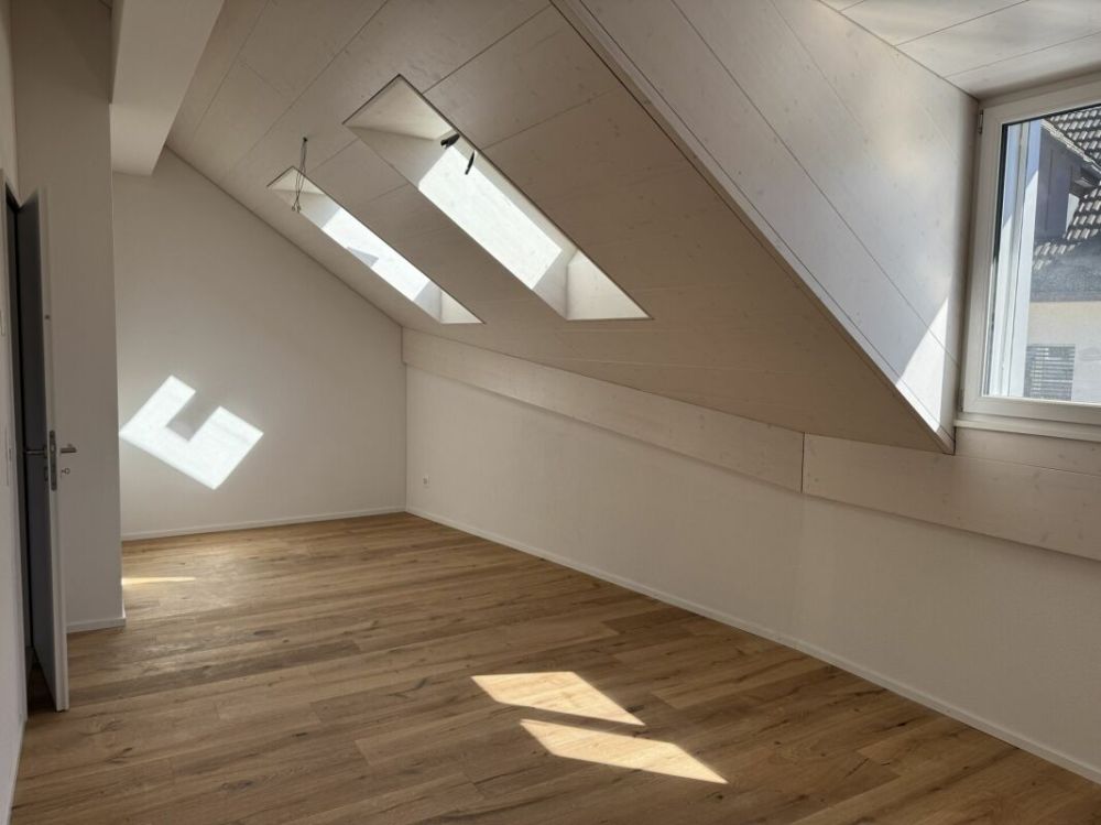 Neu-Modern-Bezugsbereit - Bild 8