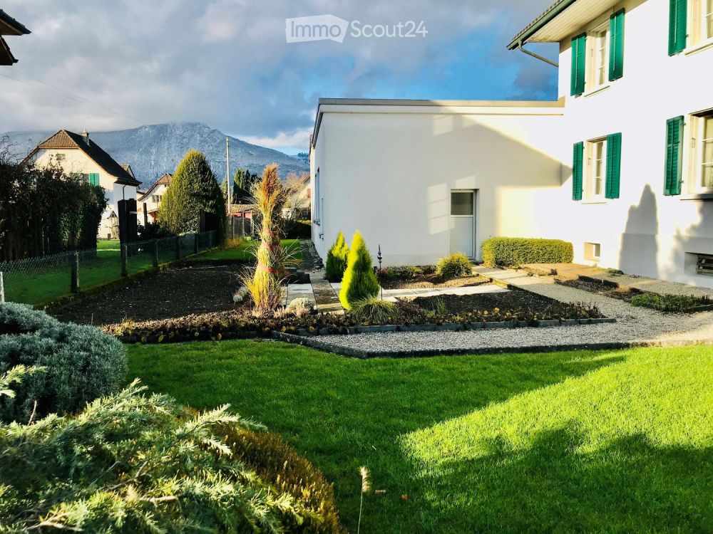 Exklusives Wohnen mit hoher Privatsphäre in 2 Familienhaus - Bild 2
