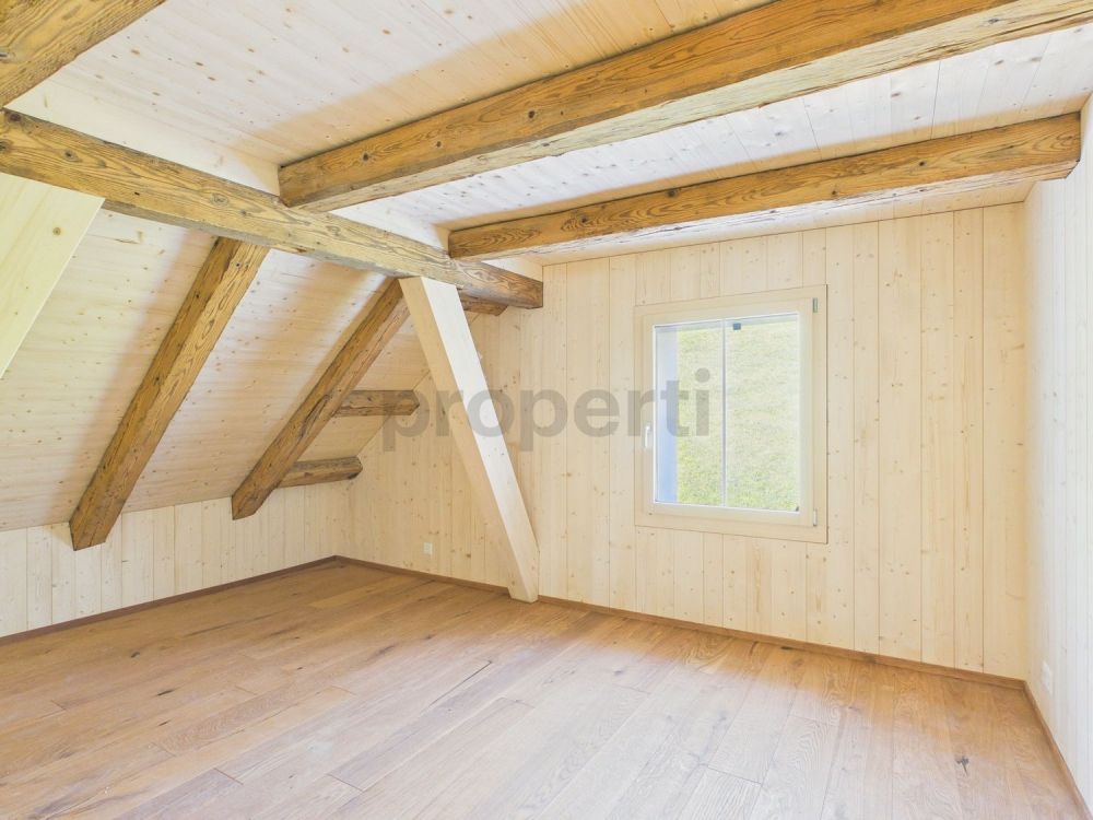 Neu renovierte 7-Zimmer-Maisonette mit grosszügigem Grundriss, Ennetbürgen - Image 5