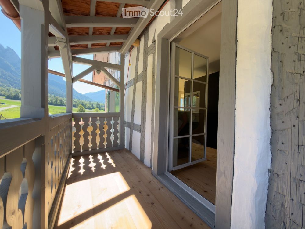 Hochwertige 5-Zimmer-Maisonettewohnung im historischen Haus im Domleschg (Erstbezug) - Bild 13