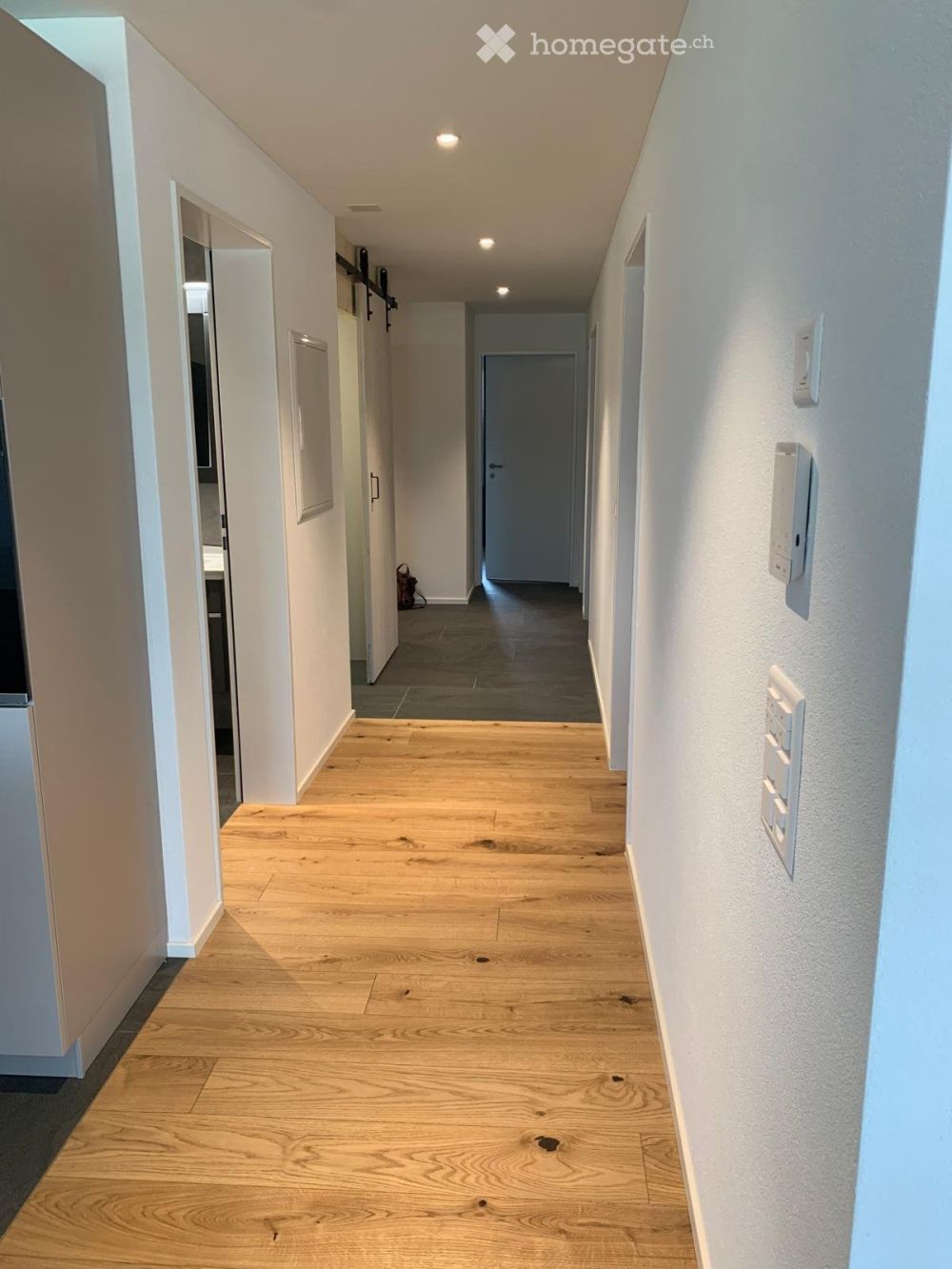 Moderne 4.5-Zimmer-Erdgeschosswohnung in Bazenheid - Bild 5