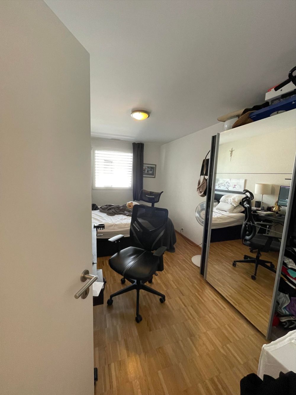 Magnifiquel appartement proche  de l'Aéroport - Zimmer