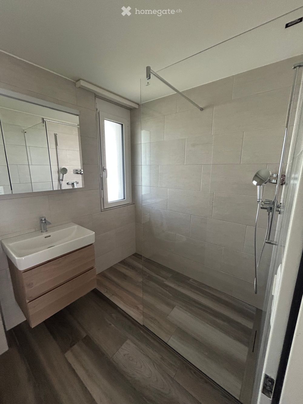 Erstvermietung nach Sanierung  4.5 Zimmer-Maisonette-Wohnung in Embrach - Bild 13