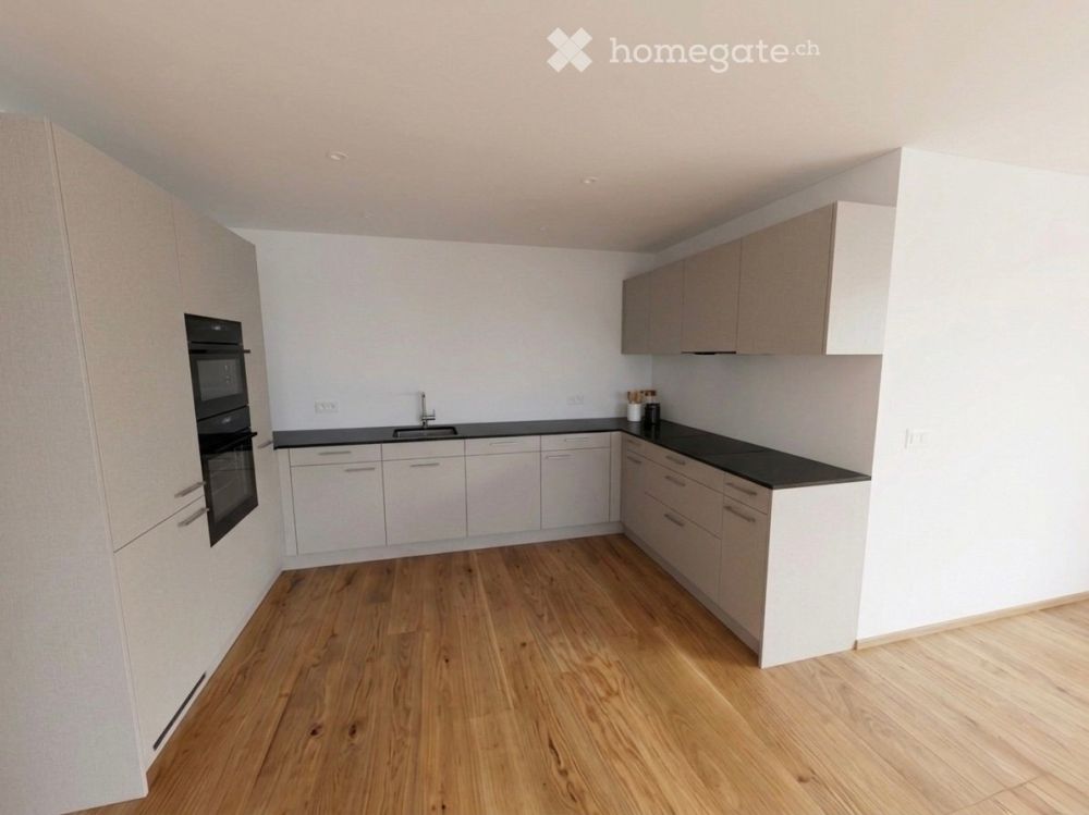 ERSTBEZUG - 4.5-ZIMMER-WOHNUNG MIT 2 LOGGIAS - Bild 2