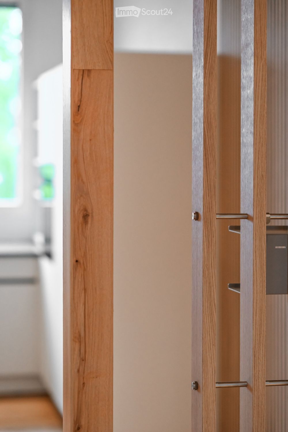 Charmante 2.5-Zimmer-Dachwohnung an der Dorfstrasse in Roggwil – ab sofort verfügbar! - Bild 2