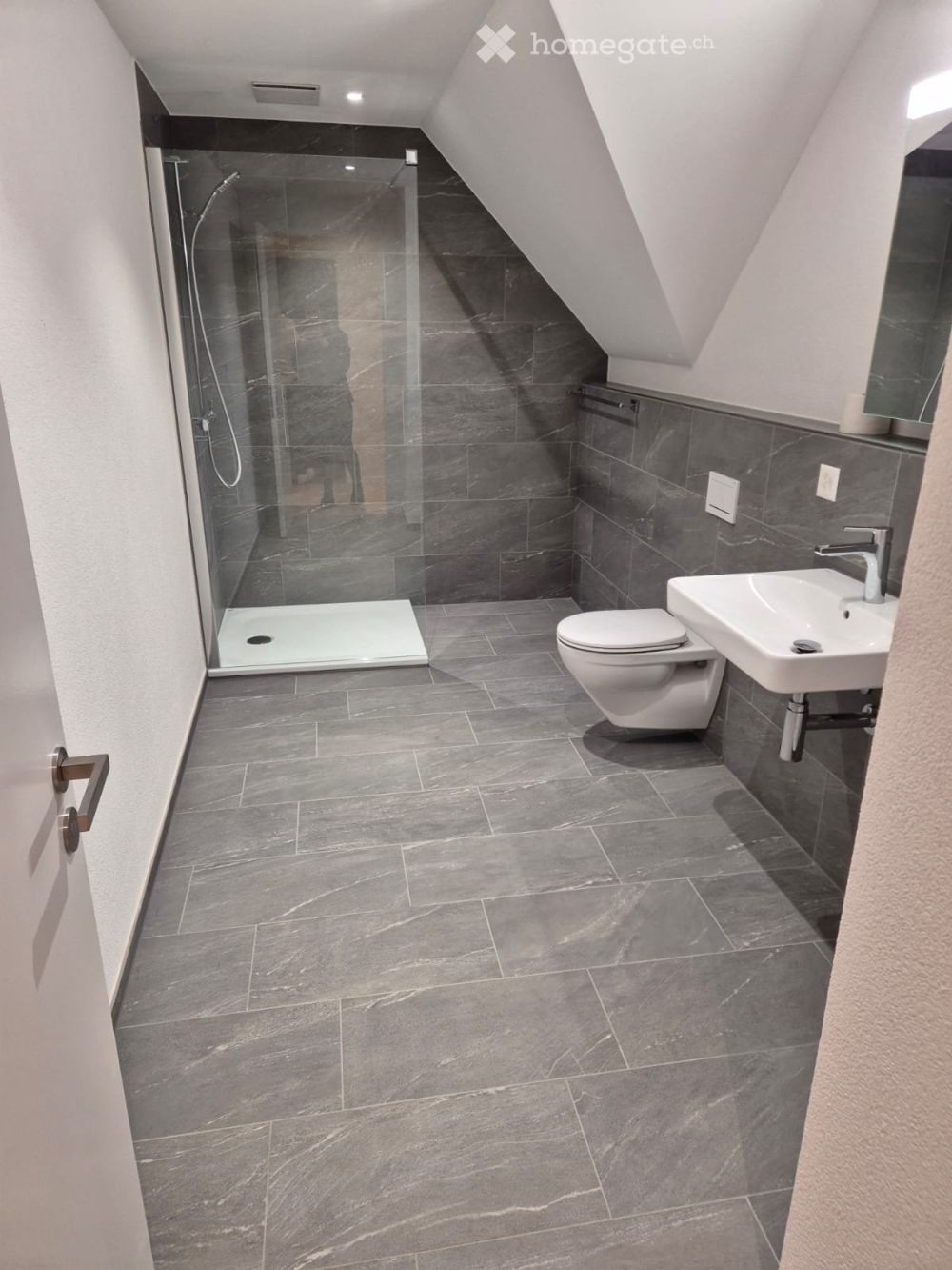 Duplex neuf 4,5p, 270m², climatisé. Erlach hypercentre, 2 min du lac. - Bild 4