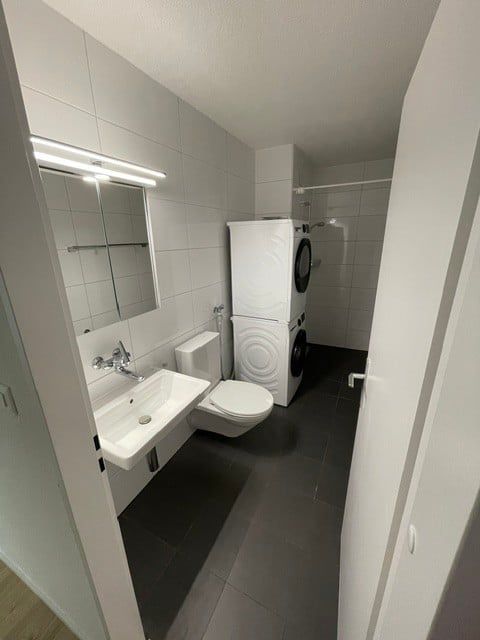 Erstbezug nach Totalsanierung - Exklusive 4.5-Zimmer-Gartenwohnung - CHF 2'575 inkl. NK&2 Parkplätze - Bild 6