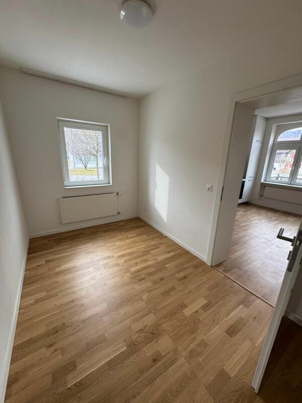 ERSTVERMIETUNG, kernsanierte 2.0 Zimmer Wohnung - Bild 2