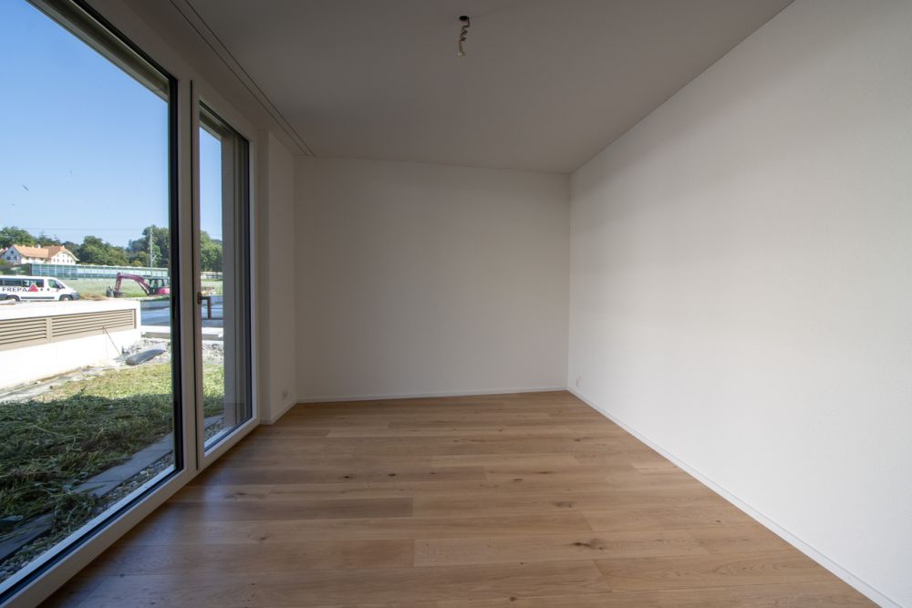 moderne 3.5-Zimmerwohnung in unmittelbarer Seenähe - Zimmer 1