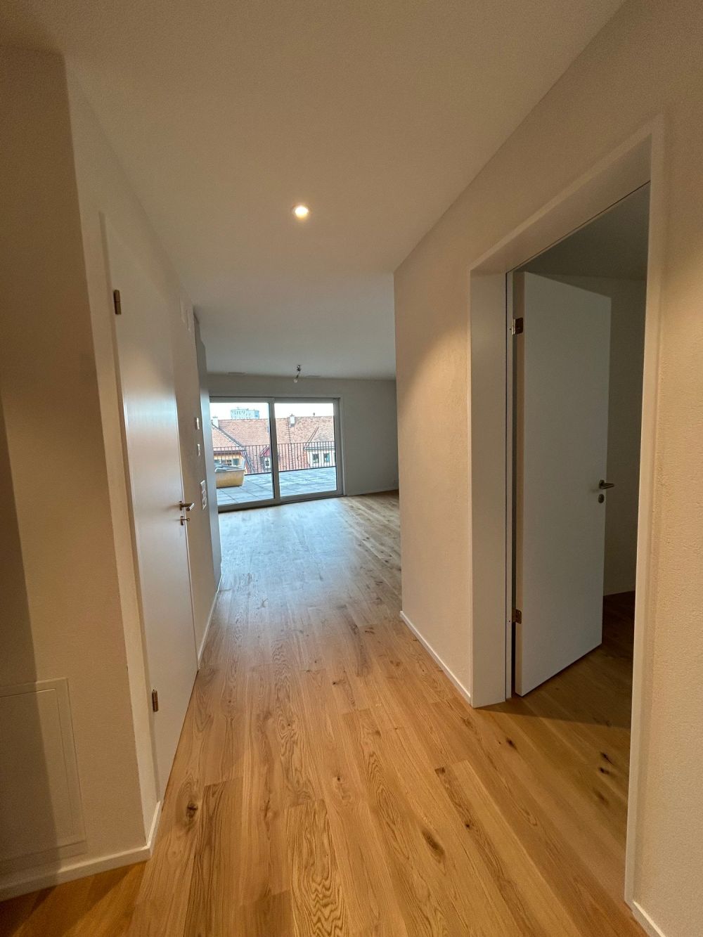 Neubau (2025): 5.5 Zimmer Maisonette - Wohnung mit grosser Terrasse und Aussicht auf Basel - Bild 6