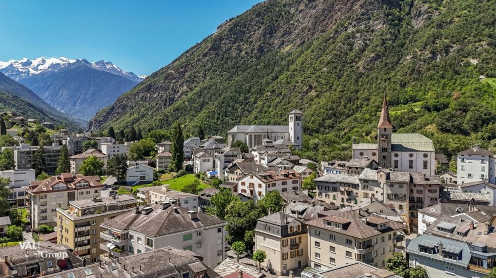 Erstbezug nach Kernsanierung: Moderne 4.5-Zimmerwohnung im Herzen von Visp - Bild 3