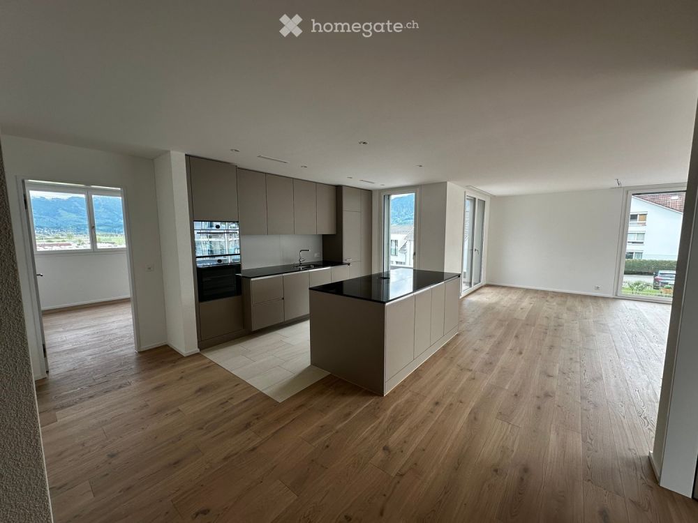 Hochwertige 3.5-Zimmer-Attikawohnung in Tuggen - Bild 1
