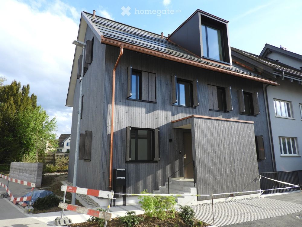 Erstvermietung 4.5 Zimmer-Wohnung in Doppeleinfamilienhaus mit Garten - Bild 8