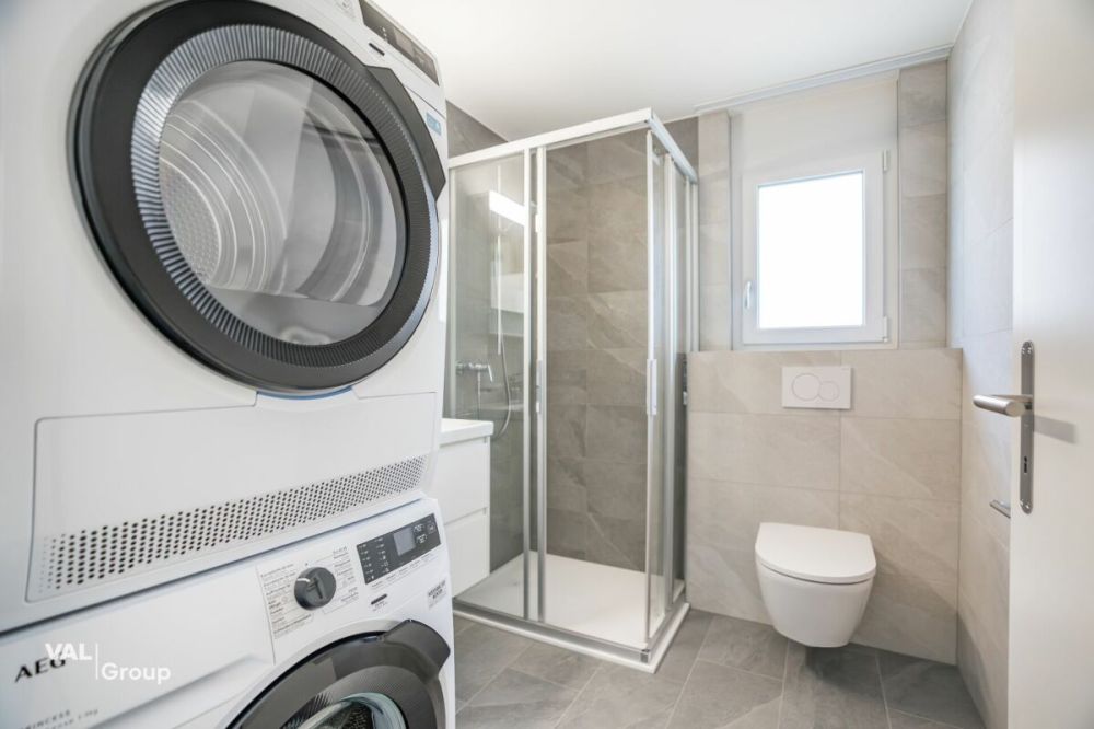Helle 3.5-Zimmer-Neubauwohnung mit Balkon - Wohnen in Steg - Bild 7