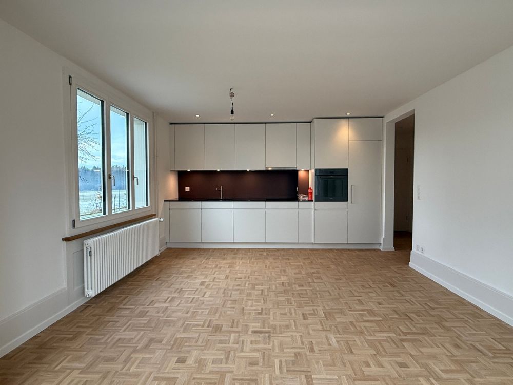 Erstbezug - stilvoll renovierte Wohnung mit traumhaftem Alpenpanorama - Bild 3