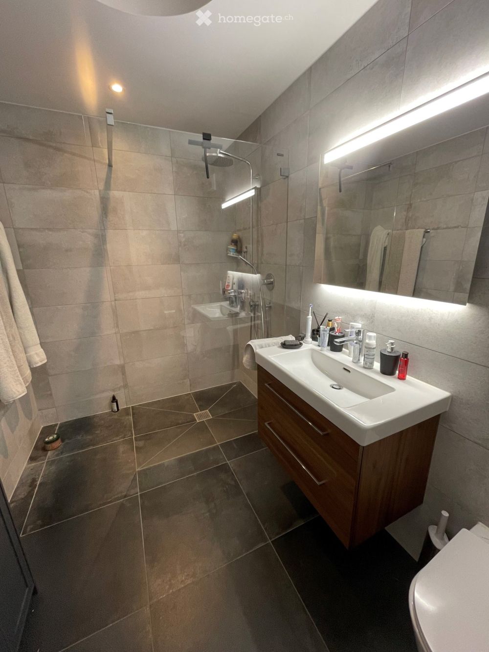 Attique à Estavayer-le-Lac - Bild 4