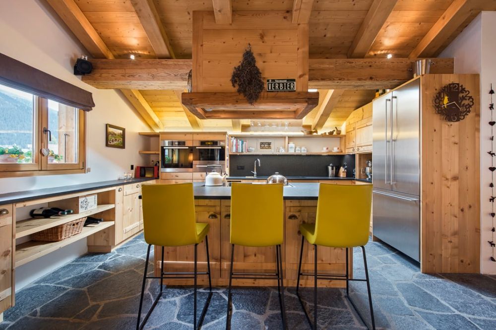 Exquisite 4 bedroom chalet for holiday rental - Bild 3