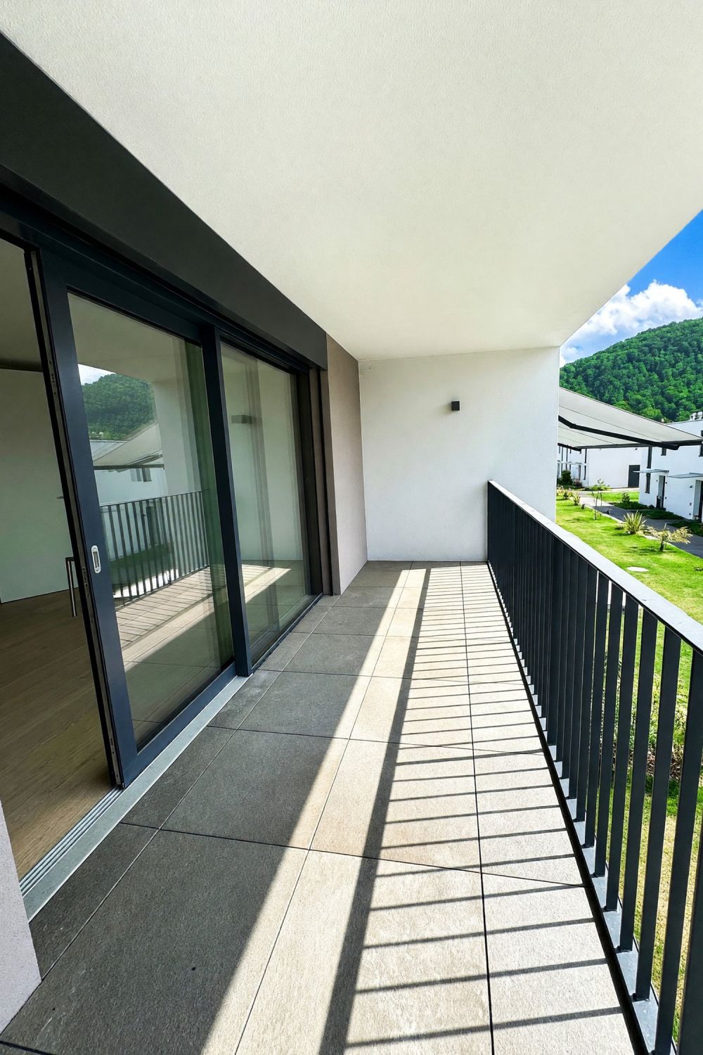 Appartamento 3,5 di primo ingresso con terrazzo coperto a Caslano - Bild 3