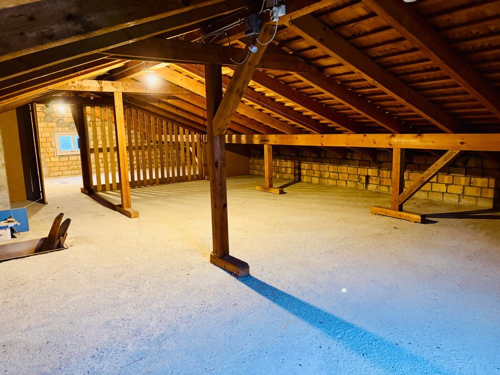 Exklusive 5.5-Zimmer-Wohnung mit Panoramasicht – renoviert, nahe Bahnhof - Bild 8