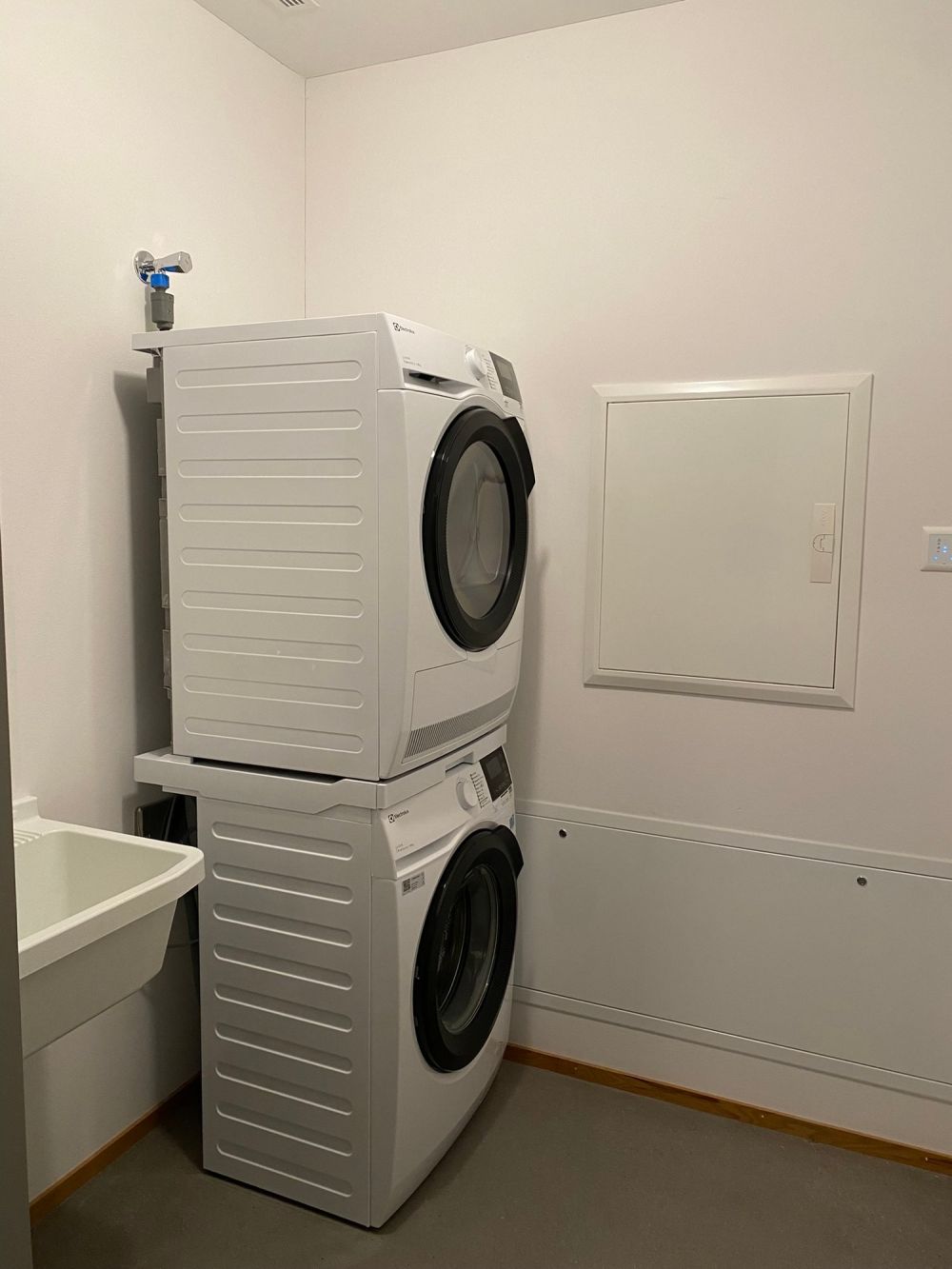 Top-moderne 4.5-Zimmer-Wohnung mit eigenem grossflächigem Garten in Brütten - Bild 10