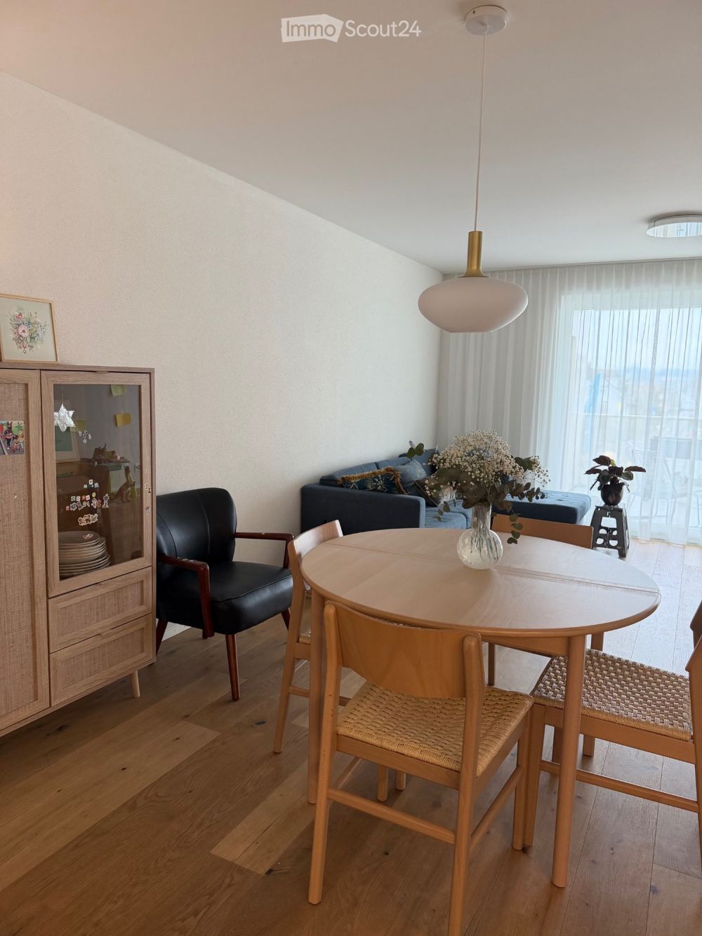 Moderne 3.5-Zimmer-Wohnung mit grosser Terasse in Reiden - Bild 1