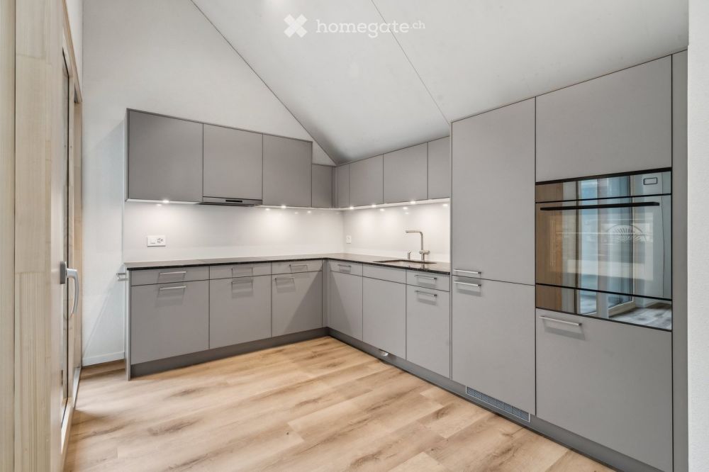 Erstvermietung: Exklusive 3.5-Zi-Dachwohnung mit Galerie & einzigartigem Wohngefühl - Bild 6