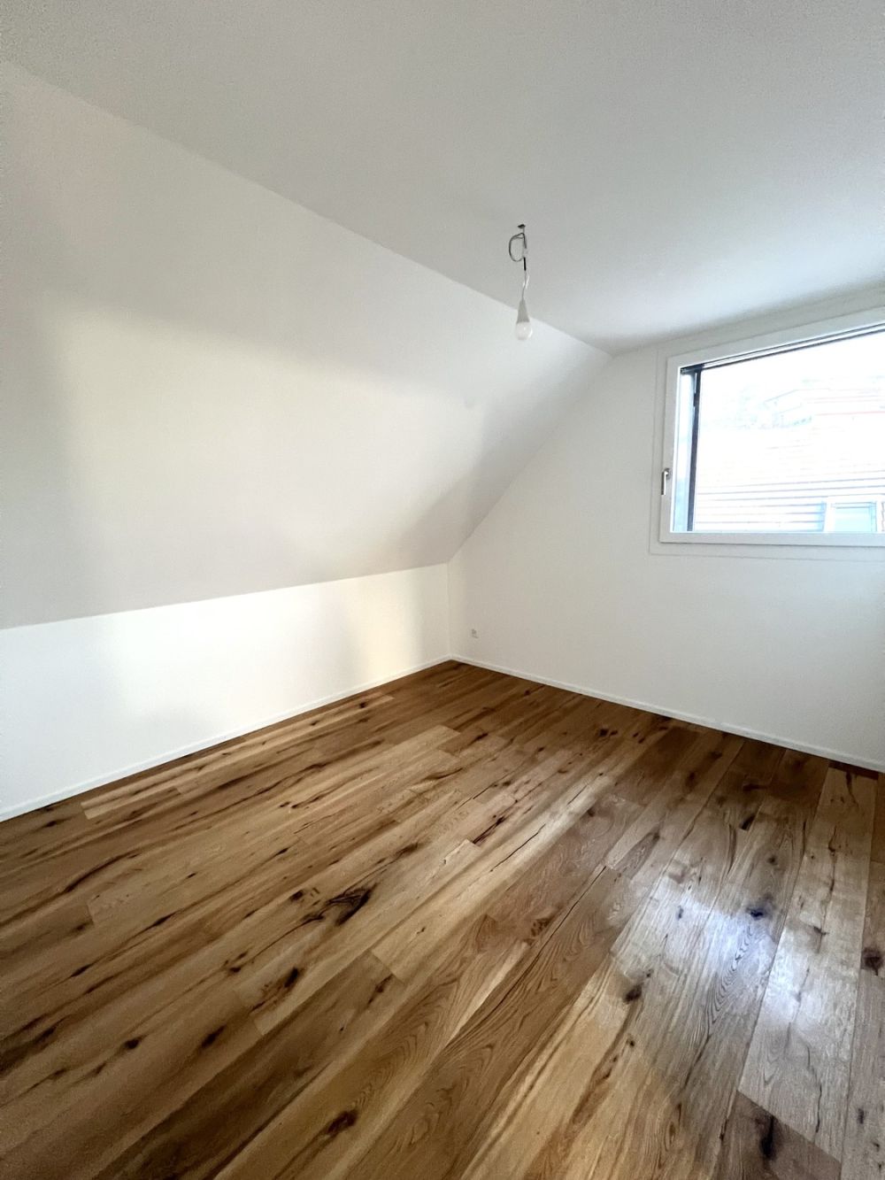 Erstvermietung: Neubau-Einfamilienhaus in Kollbrunn - Zimmer