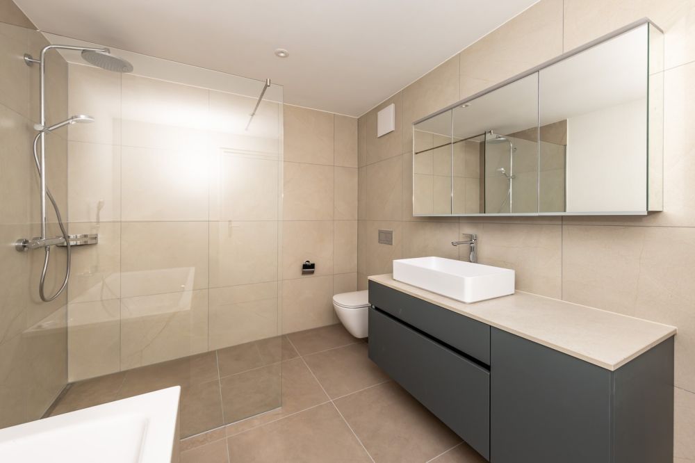 5 fertiggestellte Neubau-Wohnungen im Gwatt - Bild 13