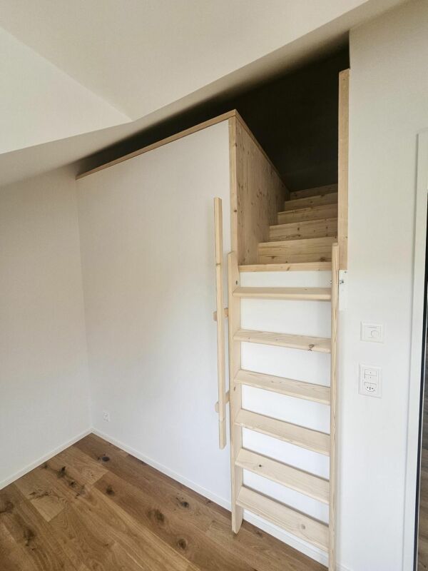 Modernes 5.5-Zimmer-Reihenhaus mit Garten in Ettingen - Erstbezug - Bild 10