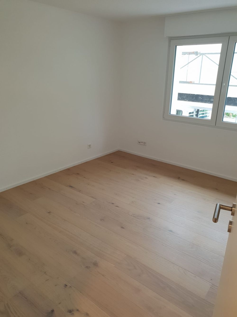 Top moderne 3.5 Zimmer Wohnung an top Lage - Bild 6