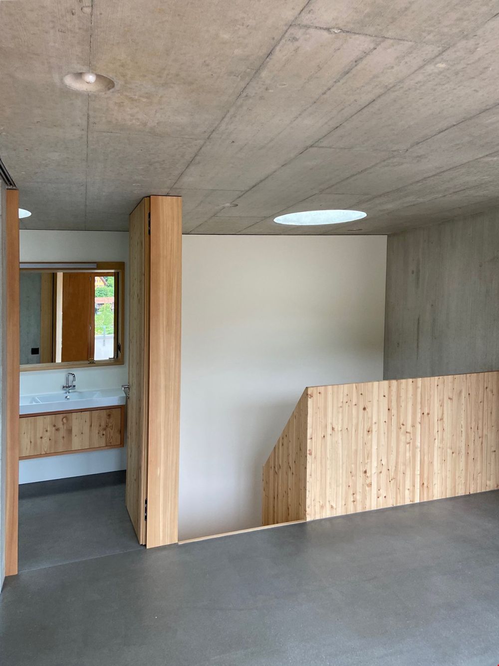 6.5 Zi.-Duplexwohnung – Sichtbeton-Meisterwerk - Bild 10