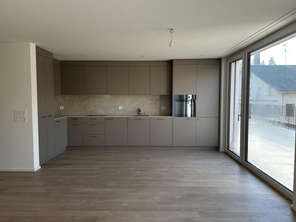 Erstvermietung - Tolle 4.5-Zimmer-Attikawohnung mit grosser Terrasse und Blick ins Grüne - Bild 4