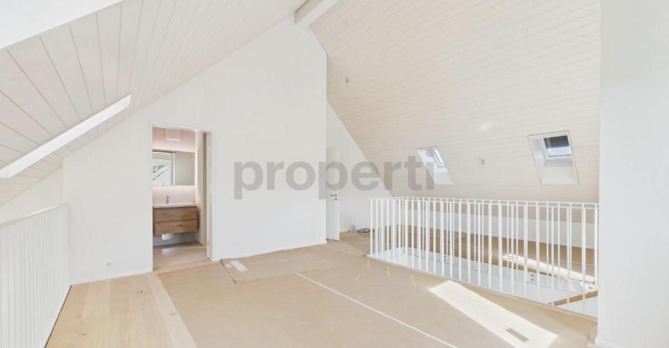 Erstbezug: Exklusive 4.5-Zimmer-Galeriewohnung mit beeindruckender Raumhöhe - Duplex 4.5 pièces - image - 8