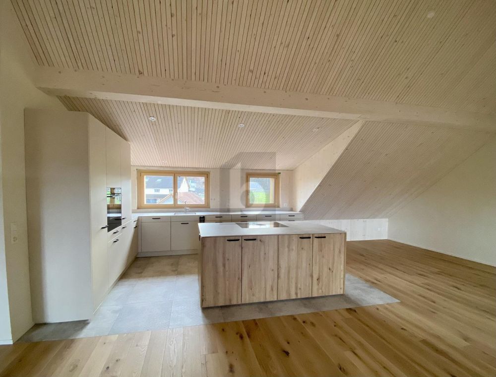 MODERN, LICHTDURCHFLUTET UND FAMILIENFREUNDLICH - Bild 1