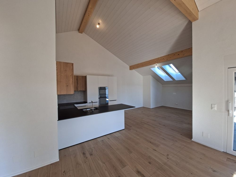 Grand appartement de 4,5 pièces sous les combles et proche de la gare - Bild 7