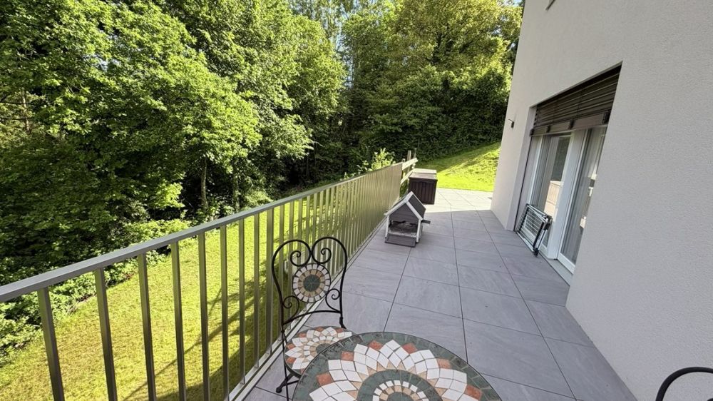 Moderne Reihenhaus-Villa 5.5 Zimmer (2025), privater Garten, superbe Aussicht, Garage mit direktem Zugang - Bild 6