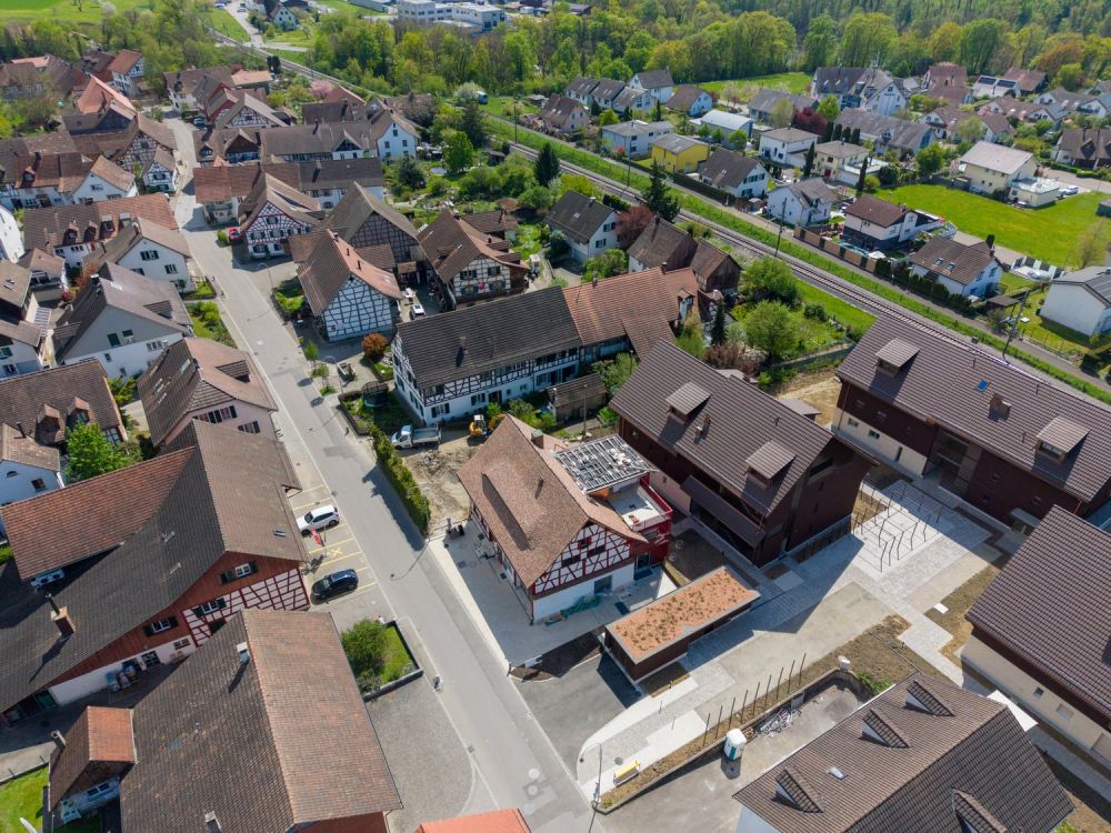 Wunderschöne Dachwohnung mit grosszügiger Terrasse und schöner Sicht - Bild 12