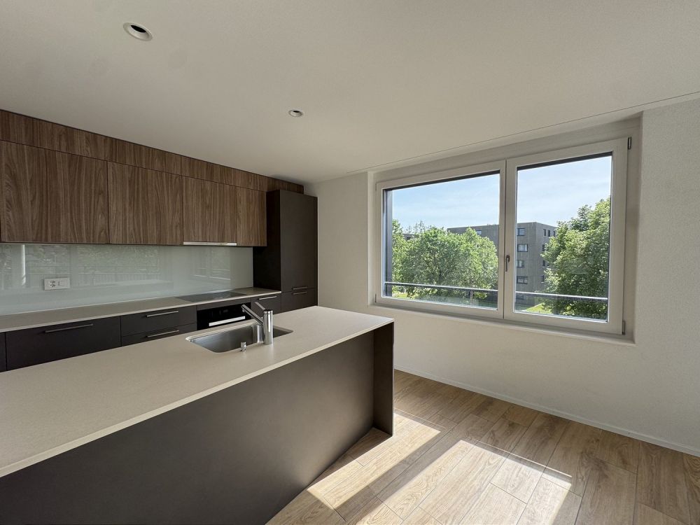 05731 - Appart. 4½ PCES - IMP. CHAMP-RIOND 9 - MATRAN - Bild 3