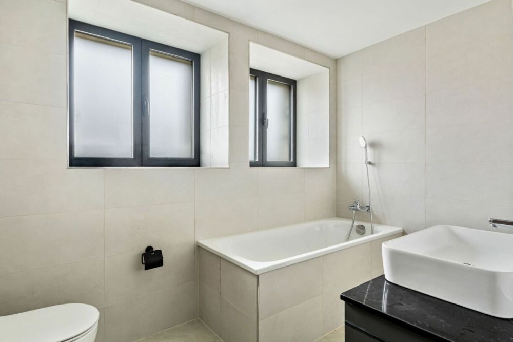 Courtelary, magnifique appartement de 4.5 pièces au rez - Bild 11