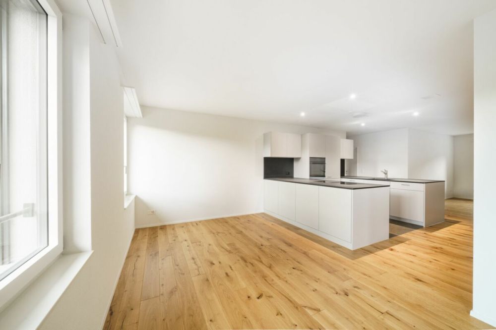 Grosszügige 3.5-Zimmer-Wohnung an ruhiger Lage mit herrlichem Sitzplatz - Bild 4