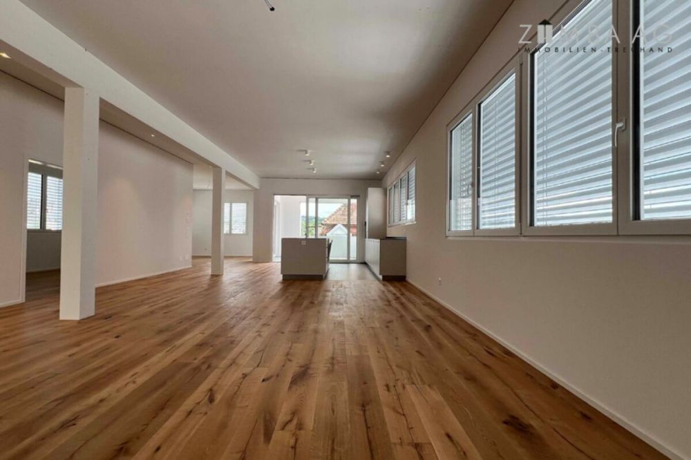 Im Thurgi-Center ganz oben: brand-neue, stylische 128 m²-Attika-Loft - Bild 7