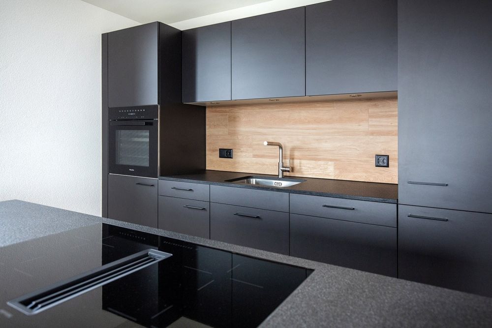 Exklusive 3.5 Zimmer-Wohnung im EG zu vermieten - 145_Niederwil_Wohnen_Kueche